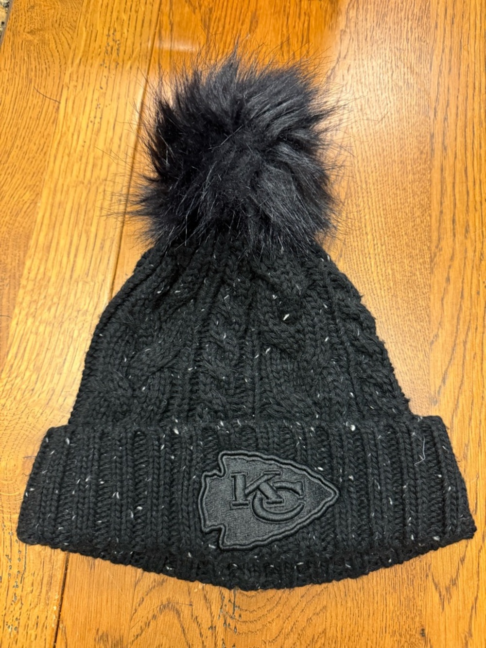 New era NFL Kansas City Chiefs Black Pom Pom Knit Beanie - one size
